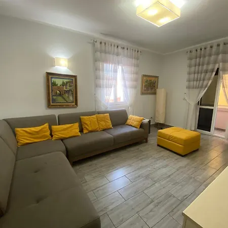 Enles Central Apartment Durres Exterior photo